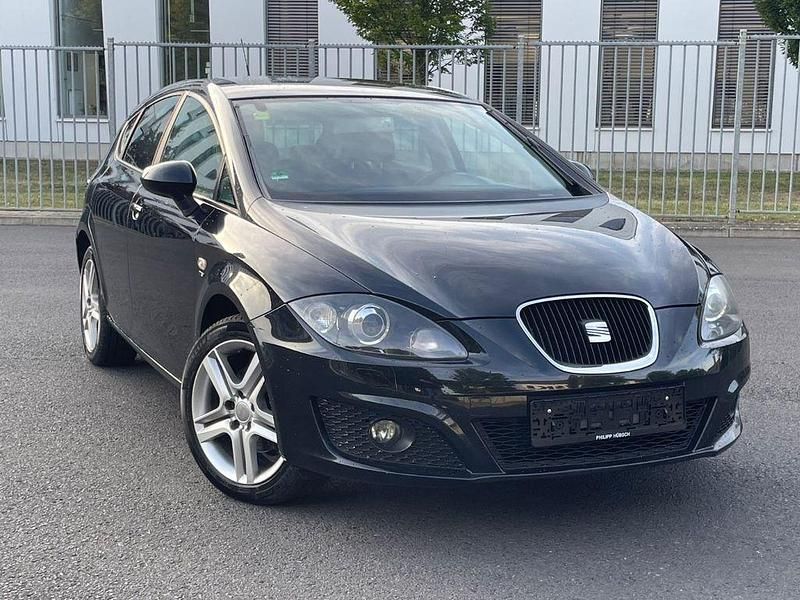 Schwarz Gebraucht 2012 Seat Leon Copa Limousine | 5.999 € (Superpreis) - Bild 1/4