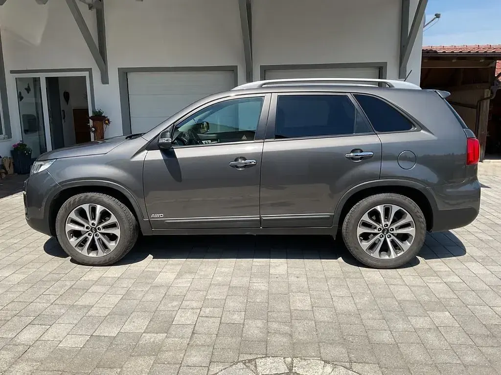 Gebraucht Kia Sorento Platinum Edition 197 PS (144 kW) 2014 Grau SUV