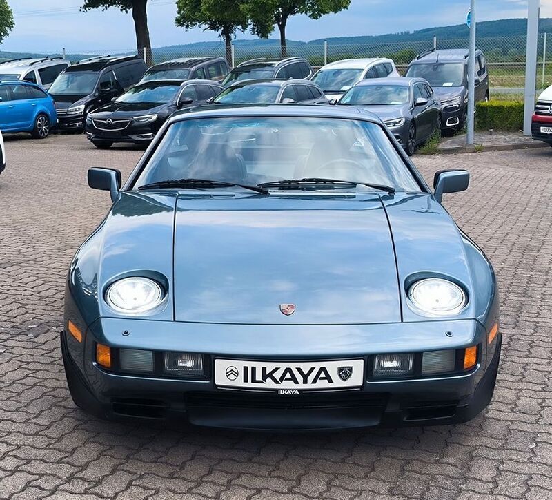 Gebraucht Porsche 928 242 PS (177 kW) 1983 Grau Coupé