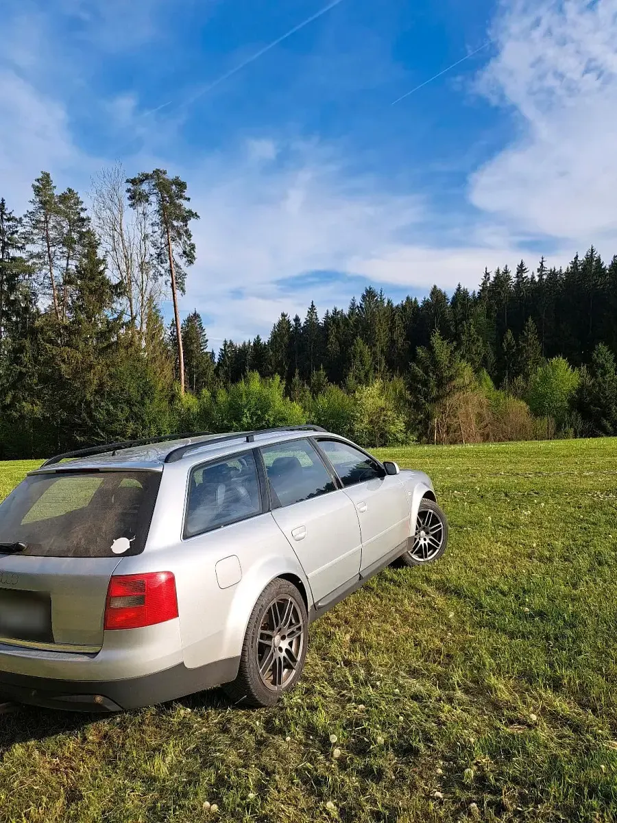 Brugt Audi A6 299 HK (219 kW) 1999 Grå Stationcar