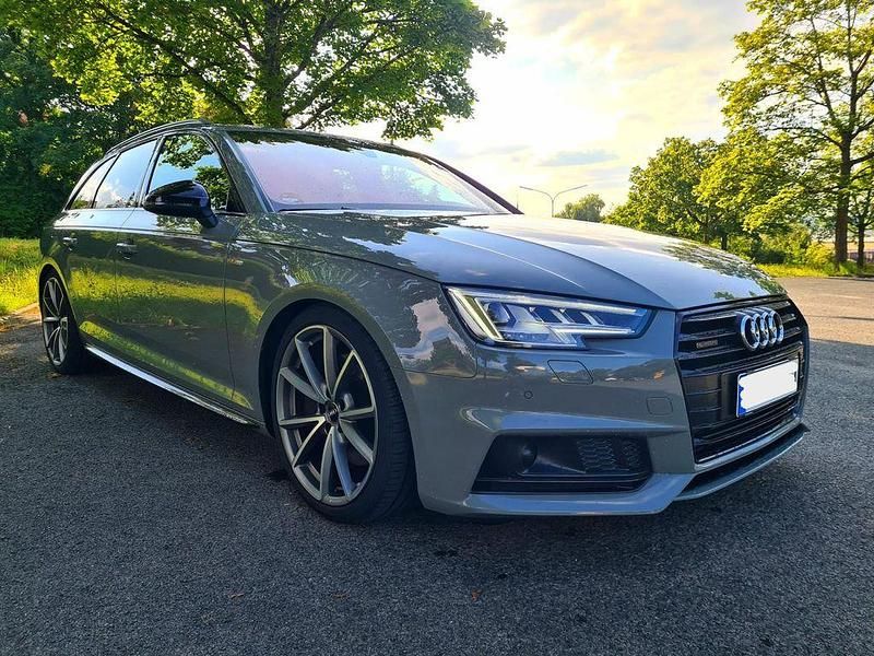 Gebraucht Audi A4 S-Line 272 PS (200 kW) 2018 Grau Kombi