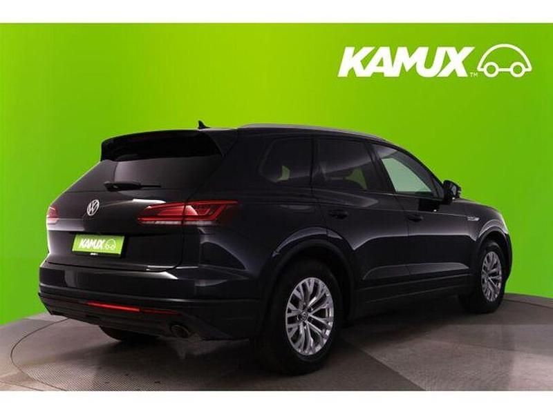 Gebraucht VW Touareg 231 PS (169 kW) 2019 Deep black SUV
