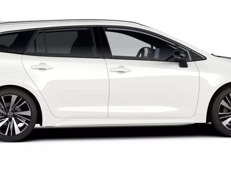 Neu Toyota Corolla 196 PS (144 kW) 2026 Super white 2 Kombi
