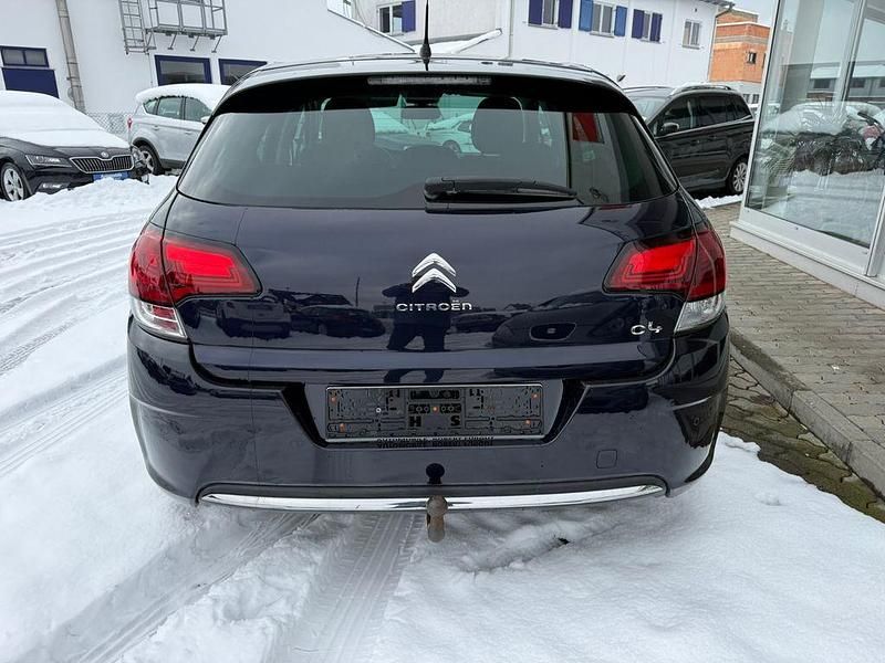 Gebraucht Citroën C4 Shine 131 PS (96 kW) 2017 Blau Limousine