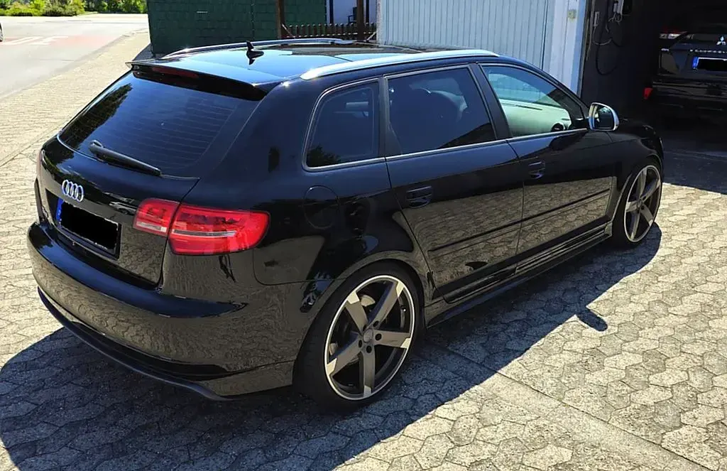 Gebraucht Audi S3 Sportback Sport 265 PS (194 kW) 2009 Schwarz Kleinwagen