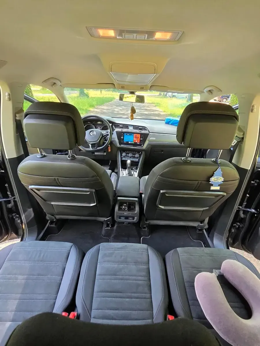 Gebraucht VW Touran 150 PS (110 kW) 2020 Schwarz Van / Kleinbus