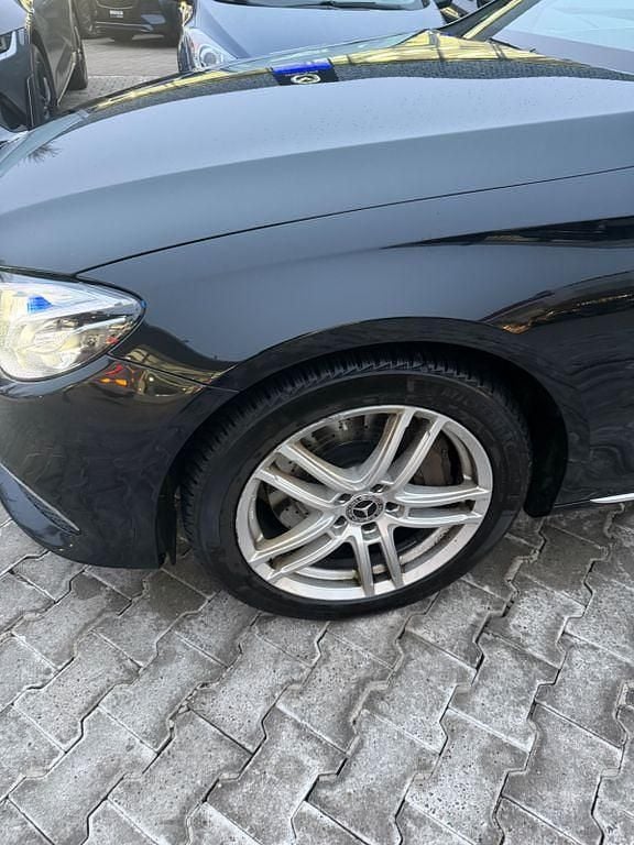 Usata Mercedes E400 340 CV (250 kW) 2018 Nero Berlina