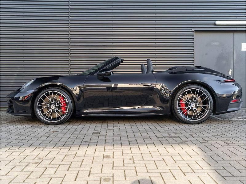 Neu Porsche 911 Carrera 4S Cabriolet 480 PS (353 kW) 2026 Schwarz Cabrio