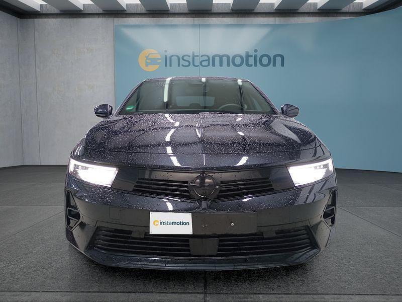 Gebraucht Opel Astra 131 PS (96 kW) 2024 Schwarz Kombi