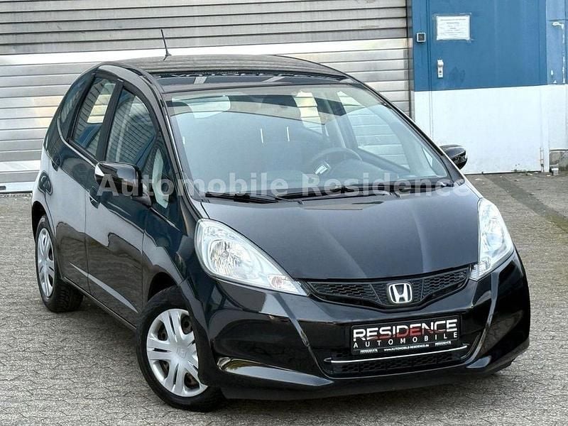 Schwarz Gebraucht 2011 Honda Jazz Trend Kleinwagen | 9.998 € (Etwas zu teuer) - Bild 1/4