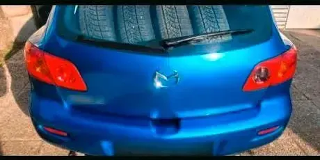 Gebraucht Mazda 3 105 PS (77 kW) 2003 Blau Kleinwagen