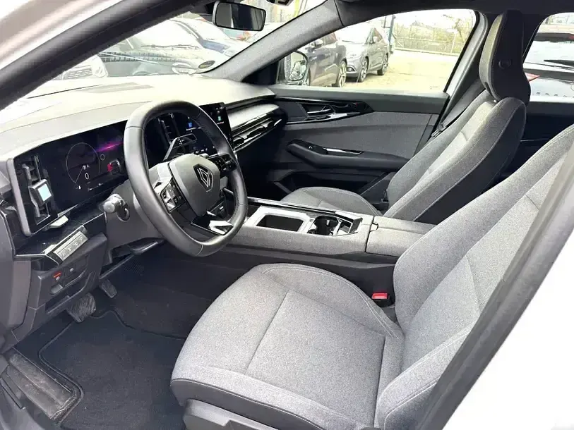 Gebraucht Renault Austral Evolution 158 PS (116 kW) 2023 Weiß SUV
