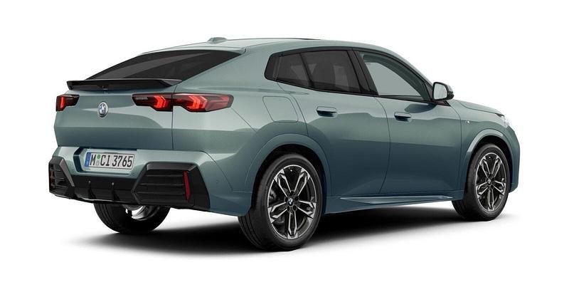 Gebraucht BMW X2 Luxury Line 163 PS (119 kW) 2025 Grün SUV