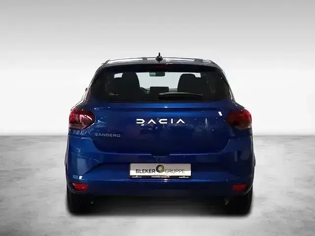 Gebraucht Dacia Sandero Expression 91 PS (66 kW) 2023 Blau Limousine