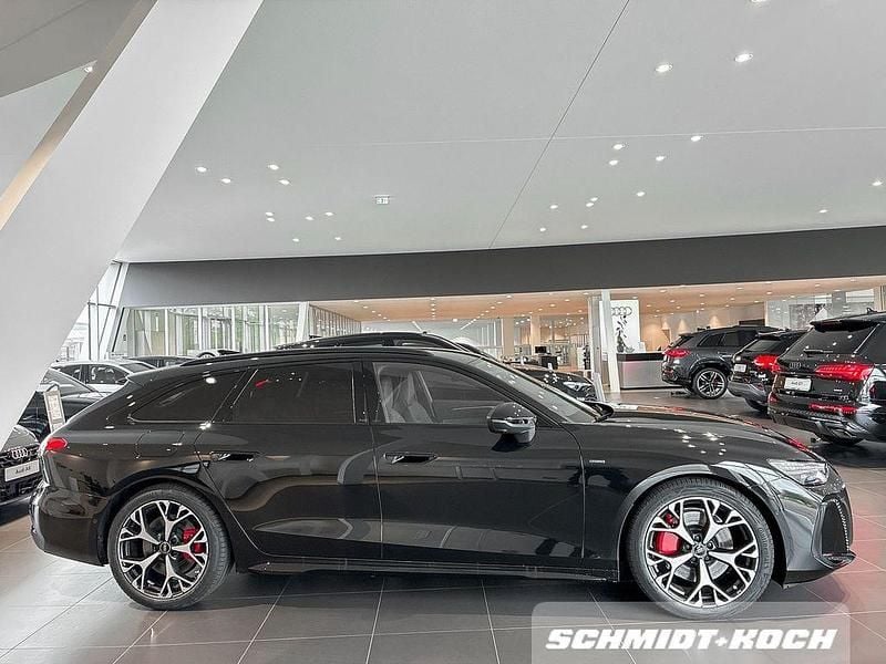 Neu Audi A6 Sport 367 PS (269 kW) 2025 Schwarz Kombi