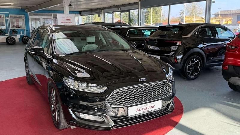 Gebraucht Ford Mondeo Vignale 179 PS (131 kW) 2017 Schwarz Kombi