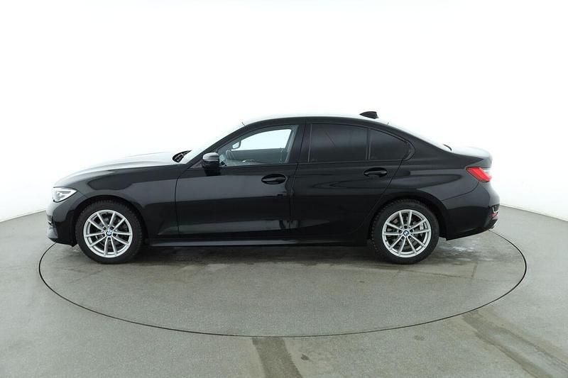 Gebraucht BMW 318 Sport Line 150 PS (110 kW) 2020 Schwarz Limousine