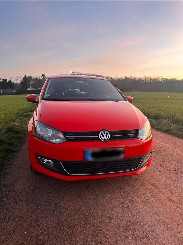Gebraucht VW Polo Style 86 PS (63 kW) 2011 Rot Kleinwagen