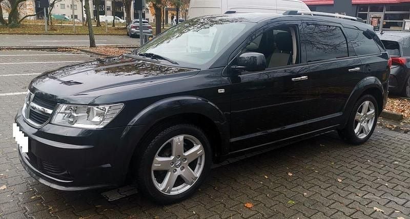 Gebraucht Dodge Journey 186 PS (136 kW) 2010 Schwarz SUV