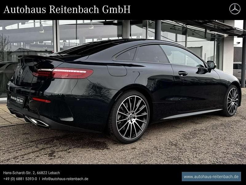 Gebraucht Mercedes E450 AMG 367 PS (269 kW) 2022 Lack smaragdgrün Coupé