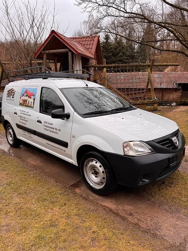 Gebraucht Dacia Logan 86 PS (63 kW) 2010 Weiß Abholung