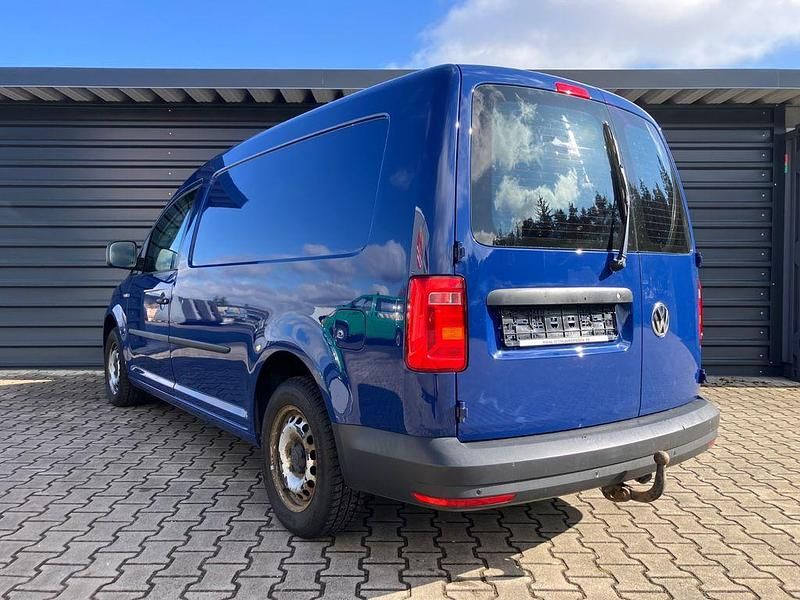 Gebraucht VW Caddy Maxi 102 PS (75 kW) 2016 Blau Van / Kleinbus