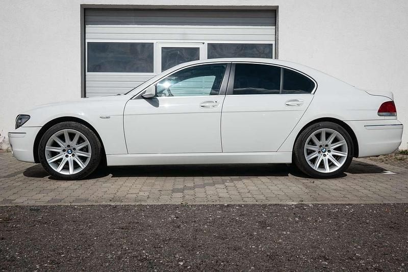 Gebraucht BMW 740 306 PS (225 kW) 2008 Weiß Limousine