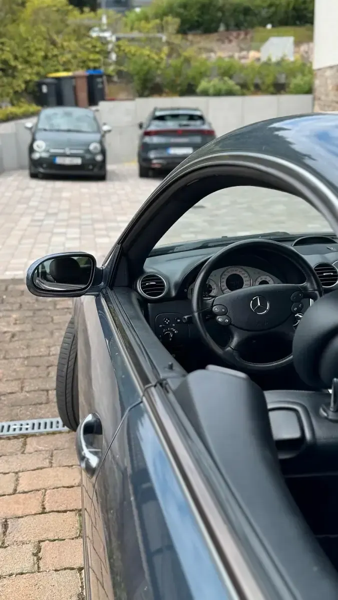Gebraucht Mercedes CLK280 231 PS (169 kW) 2007 Blau Coupé