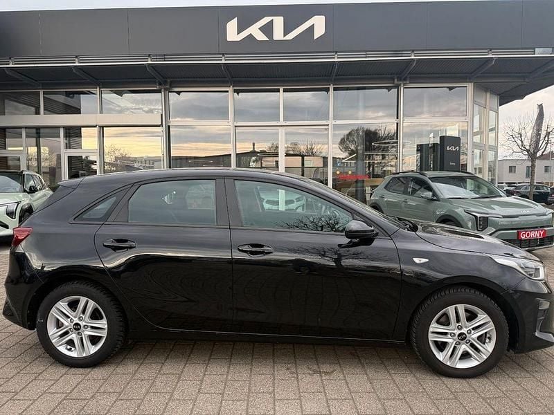 Gebraucht Kia Ceed 101 PS (74 kW) 2020 Schwarz Kleinwagen