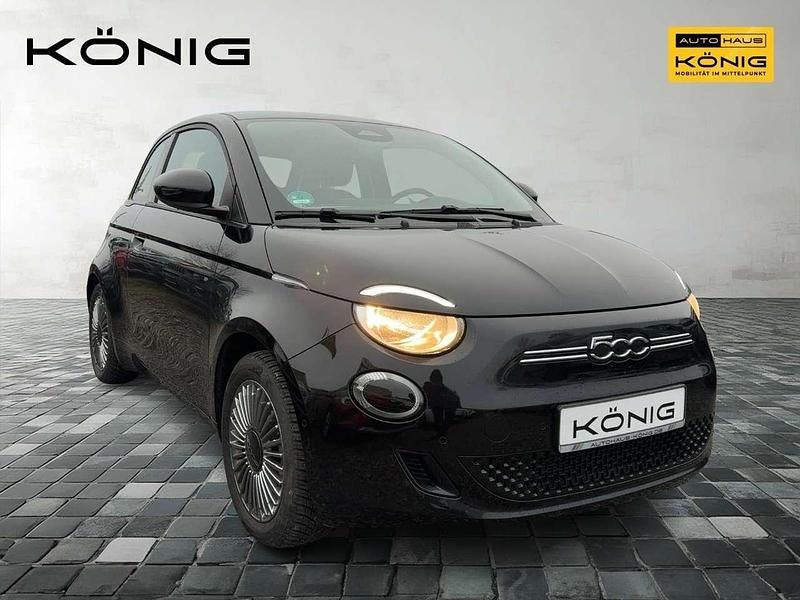 Gebraucht Fiat 500e Basis 86 kW (118 PS) 2023 Schwarz Kleinwagen