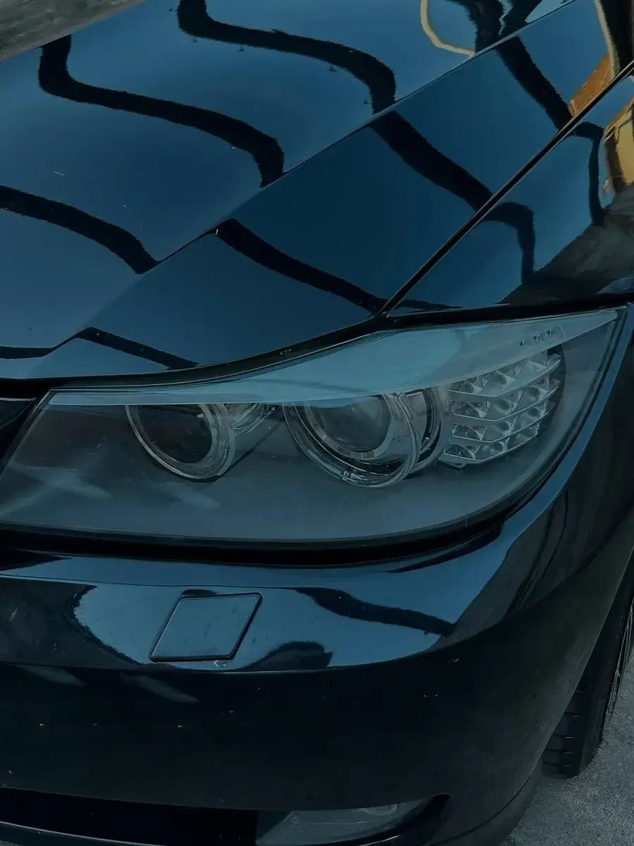Gebraucht BMW 320 184 PS (135 kW) 2011 Schwarz Limousine
