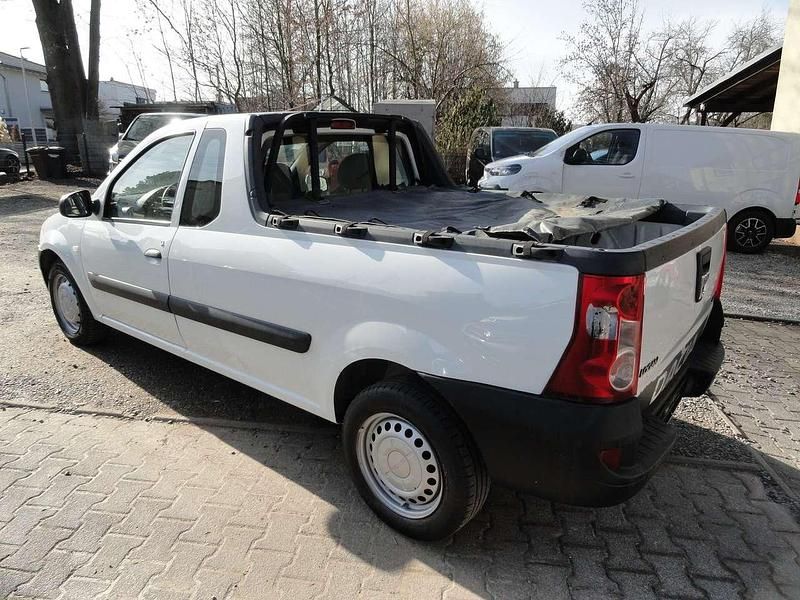 Gebraucht Dacia Pick up Ambiance 88 PS (64 kW) 2012 Gletscherweiss Pickup
