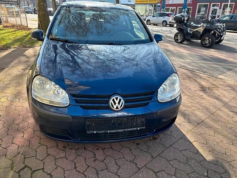 Gebraucht VW Golf V 101 PS (74 kW) 2006 Blau Kleinwagen