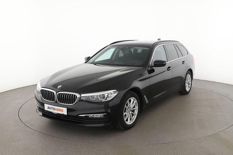 Schwarz Gebraucht 2018 BMW 520 Kombi | 21.870 € (Guter Preis) - Bild 1/3