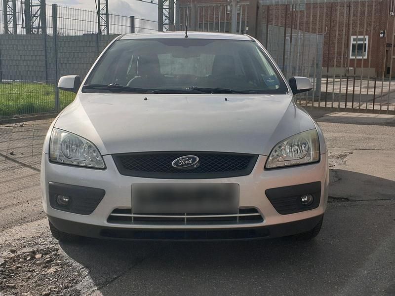 Gebraucht Ford Focus 2007 Grau Kombi