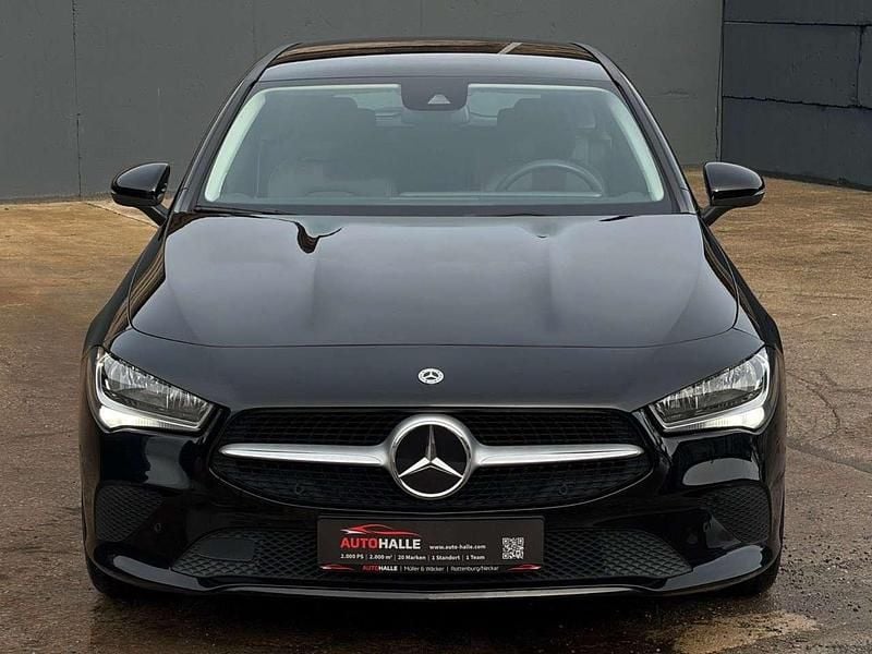 Gebraucht Mercedes CLA180 136 PS (100 kW) 2023 Nachtschwarz  unilack Limousine