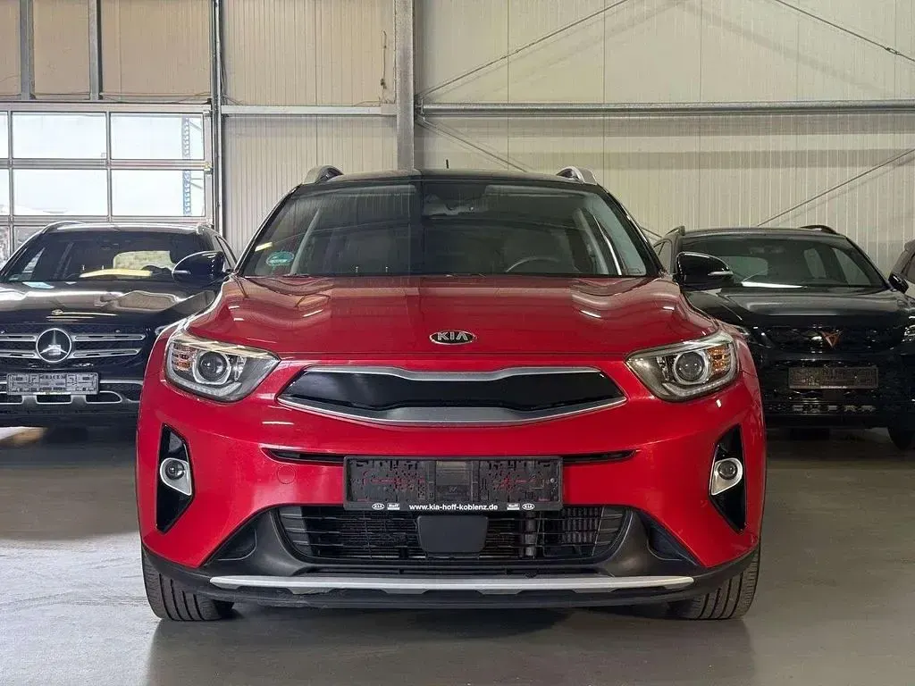 Gebraucht Kia Stonic Spirit 120 PS (88 kW) 2018 Rot SUV