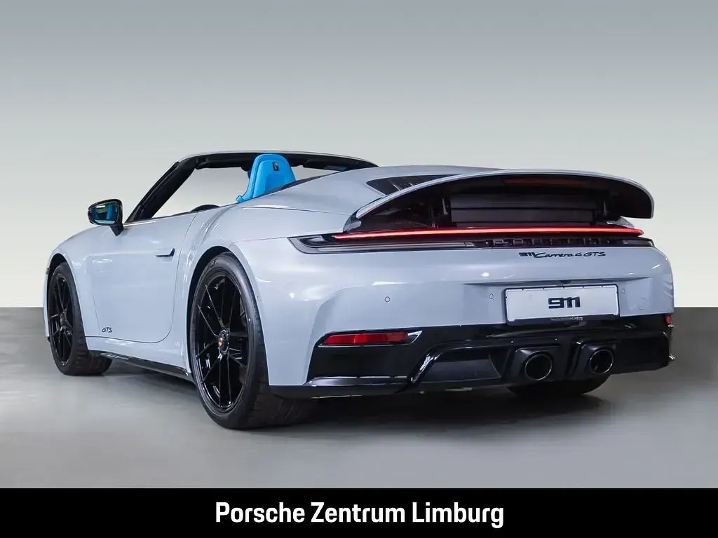 Neu Porsche 992 541 PS (397 kW) 2026 Grau Cabrio