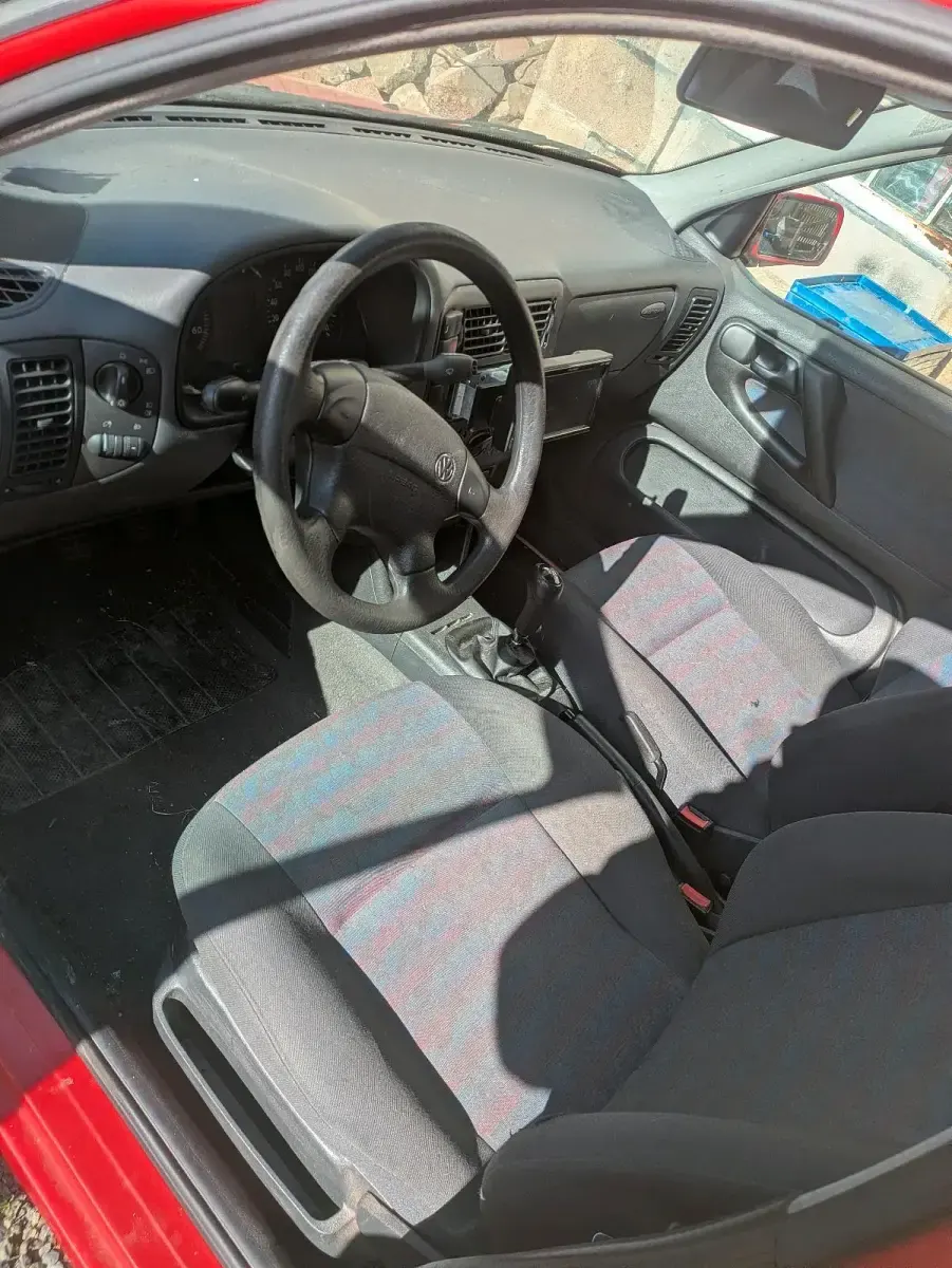 Gebraucht VW Polo 60 PS (44 kW) 1997 Rot Kleinwagen