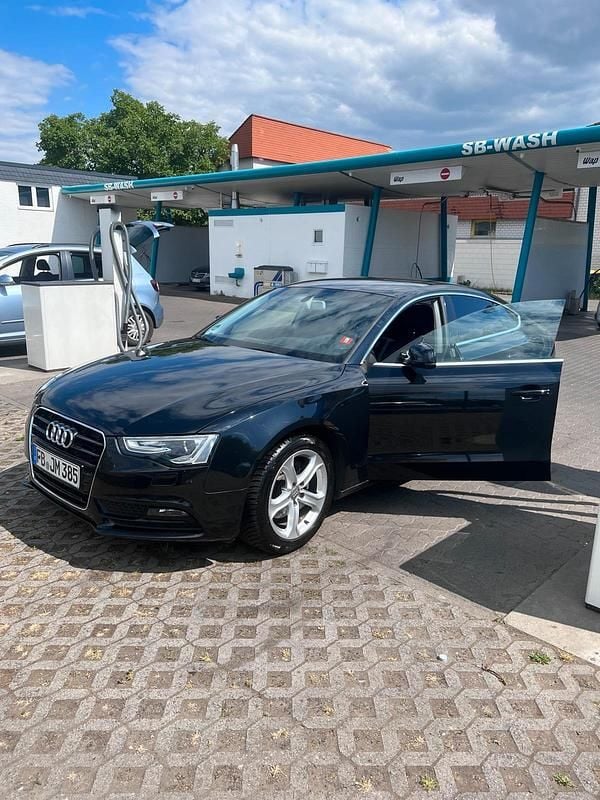 Gebraucht Audi A5 Sportback 170 PS (125 kW) 2012 Schwarz Kleinwagen