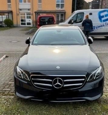 Second-hand Mercedes E200 197 CP (144 kW) 2019 Negru Berlinǎ