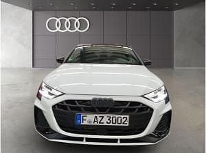 Gebraucht Audi A3 S-Line 150 PS (110 kW) 2026 Weiß (gletscherweiß metallic/gletscherweiß metallic) Limousine