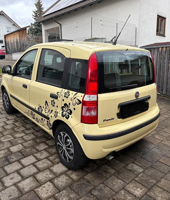 Gebraucht Fiat Panda 69 PS (50 kW) 2011 Gelb Kleinwagen