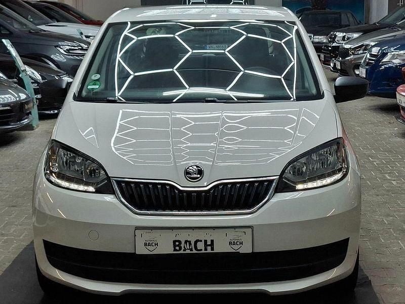 Gebraucht Skoda Citigo Active 60 PS (44 kW) 2018 Weiß Kleinwagen