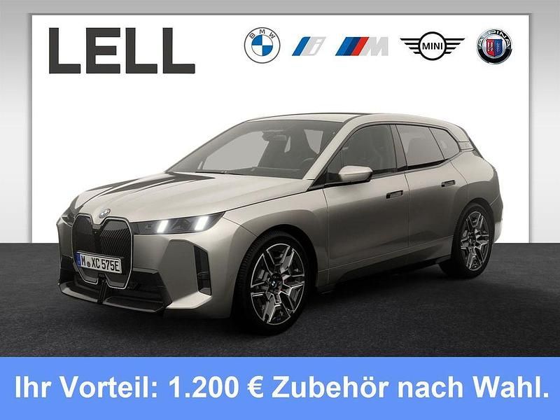 Grau Neu 2025 BMW iX M Sport SUV | 82.950 € (Superpreis) - Bild 1/4