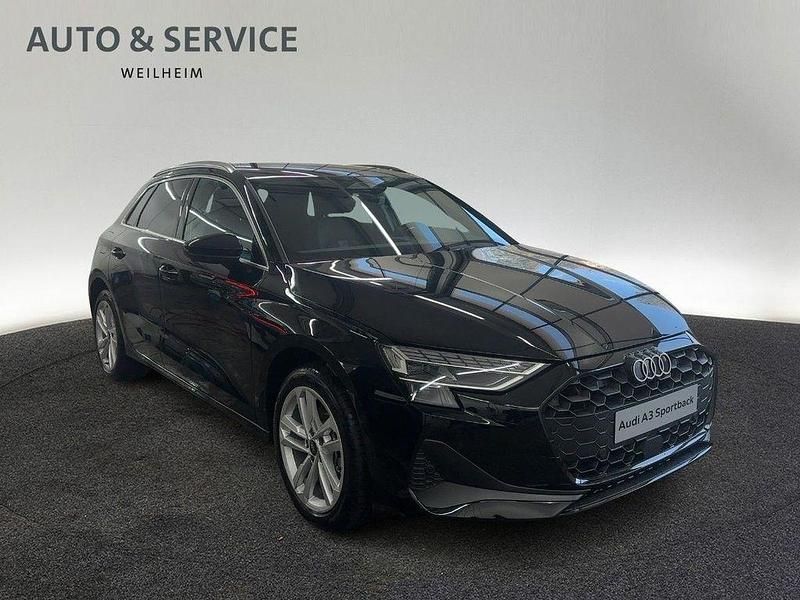 Neu Audi A3 150 PS (110 kW) 2026 Schwarz Limousine