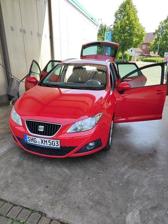 Rot Gebraucht 2011 Seat Ibiza Copa Limousine | 2.800 € (Guter Preis) - Bild 1/4