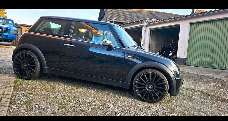 Gebraucht Mini Cooper 85 PS (62 kW) 2006 Schwarz Kleinwagen