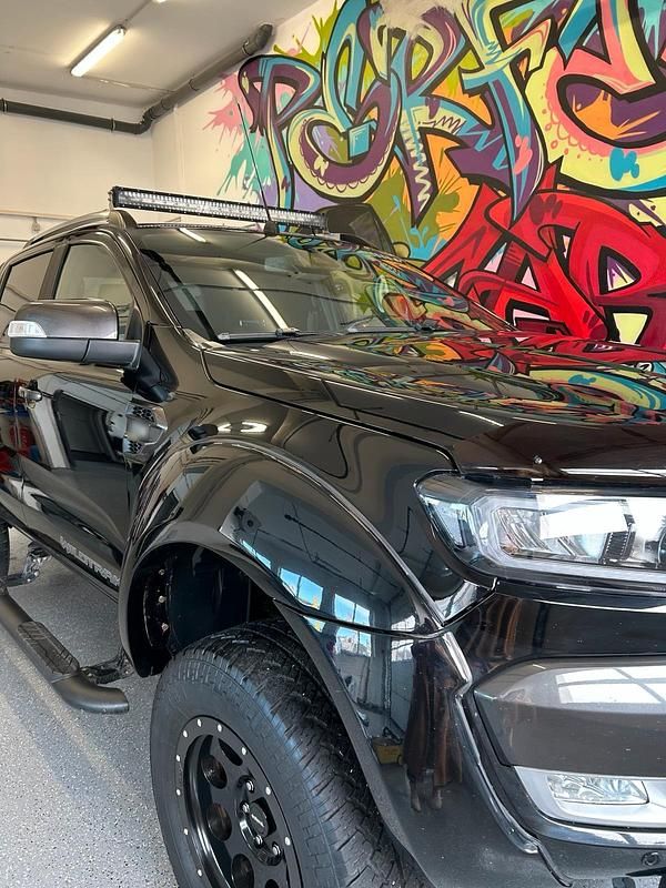 Gebraucht Ford Ranger Limited 200 PS (147 kW) 2018 Schwarz Pickup