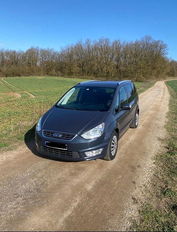Gebraucht Ford Galaxy 163 PS (119 kW) 2012 Van / Kleinbus